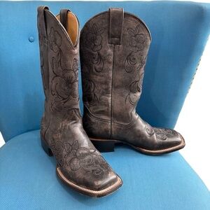 Shyanne Western Square Toe Embroidered Boots 6.5
